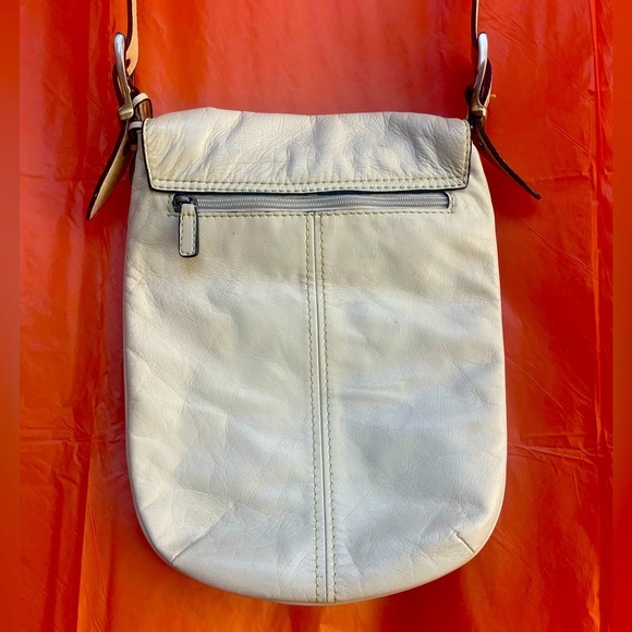 Guess messenger bag envelope style - Picture 3 of 14